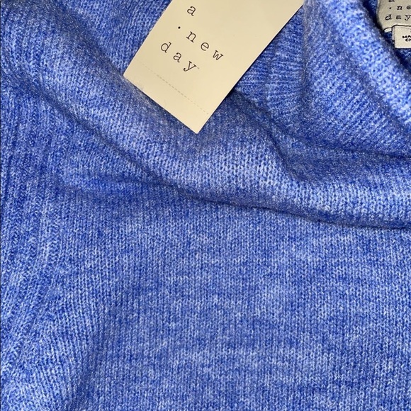 Cute soft light blue sweater💙 Very cute! - Picture 2 of 3